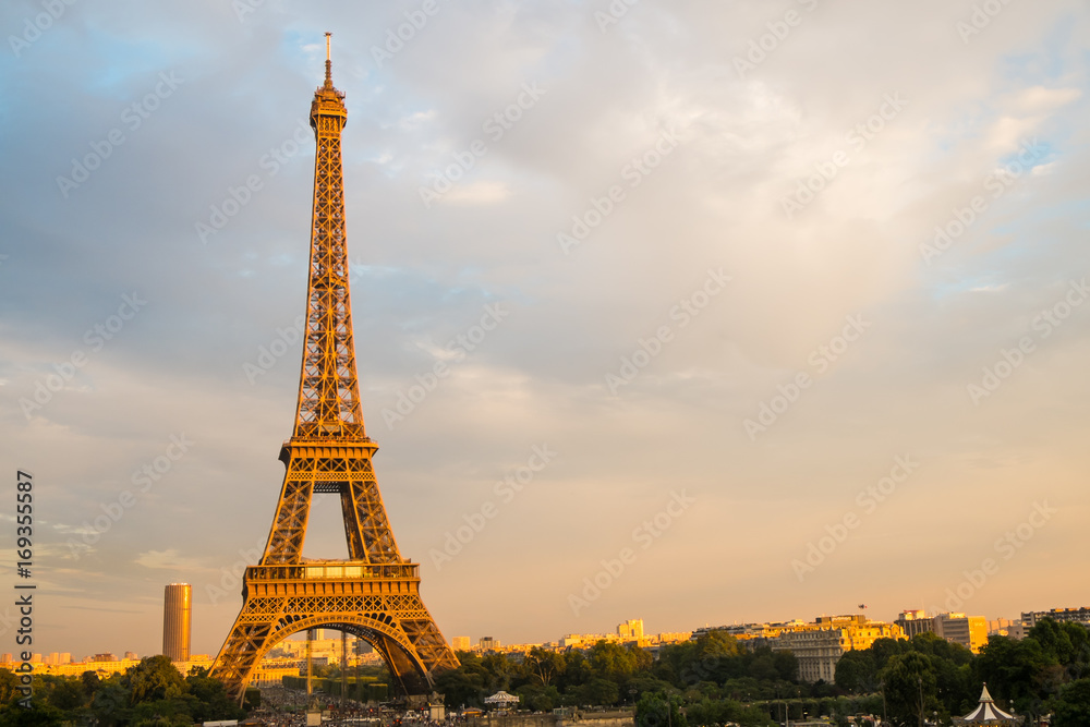 Fototapeta premium Paris Best Destinations in Europe