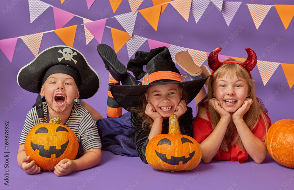 Fototapeta premium kids at halloween