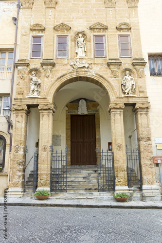 Church in Cefalù, Italy © skovalsky