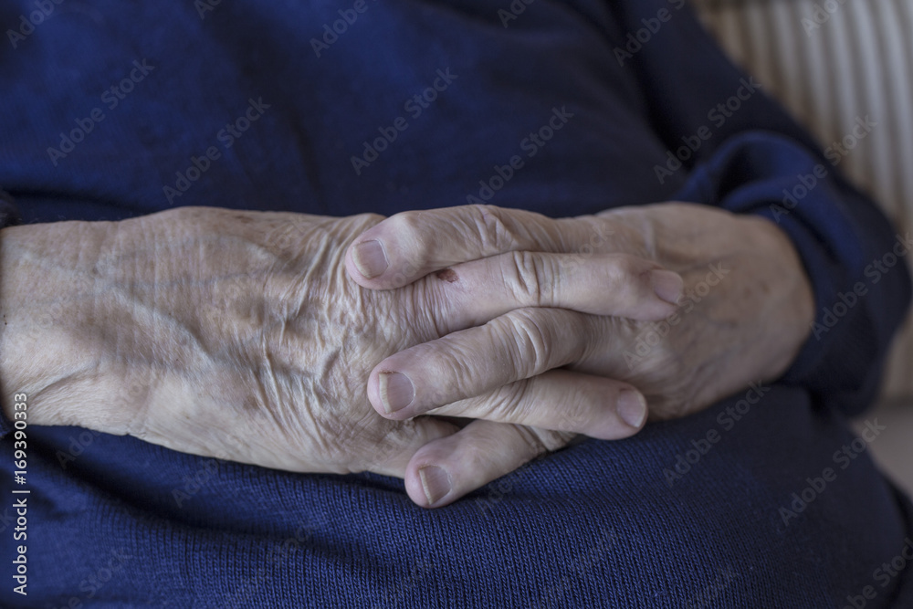 Fototapeta premium Closeup wrinkled hands
