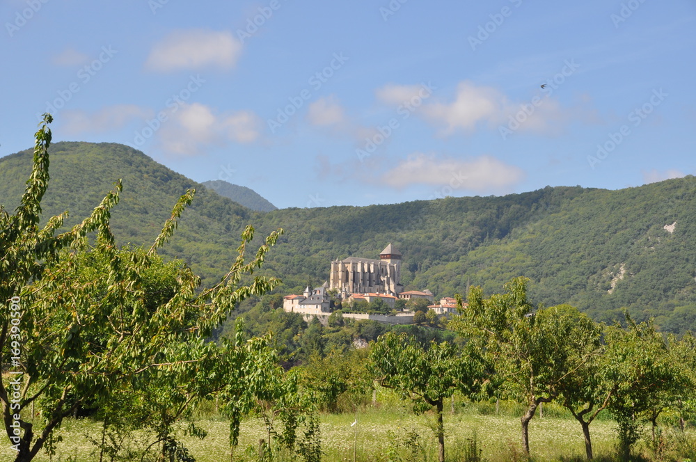 Au pied des Pyrénées : Saint Bertrand de Comminges