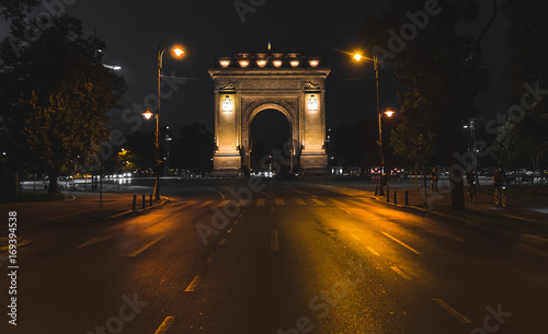 Arcul de Triumf, Bucharest © Robert