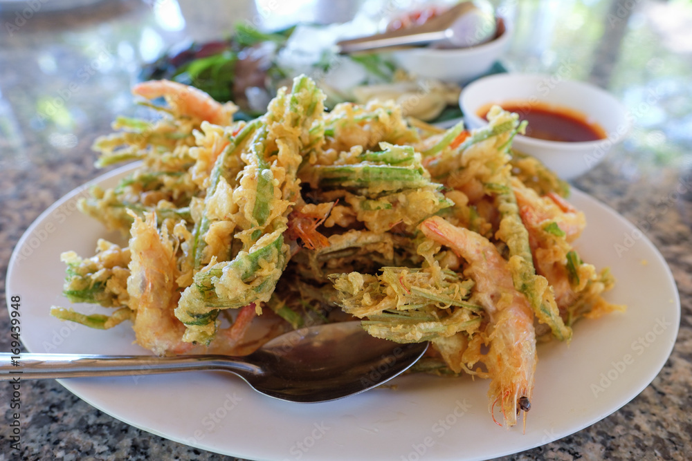 Crispy fried green vegetable with shrimp cracker. Crispy fried green vegetable with shrimp cracker.