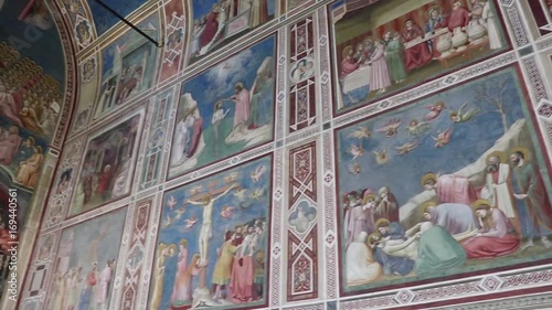 Cappella degli Scrovegni - Padova photo