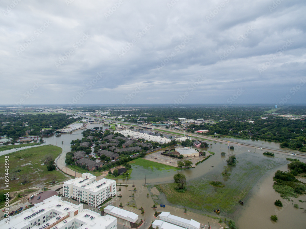 Φωτογραφία Aerial view of Clear Lake in League city near i45 between 518 and Nasa Road 1 du