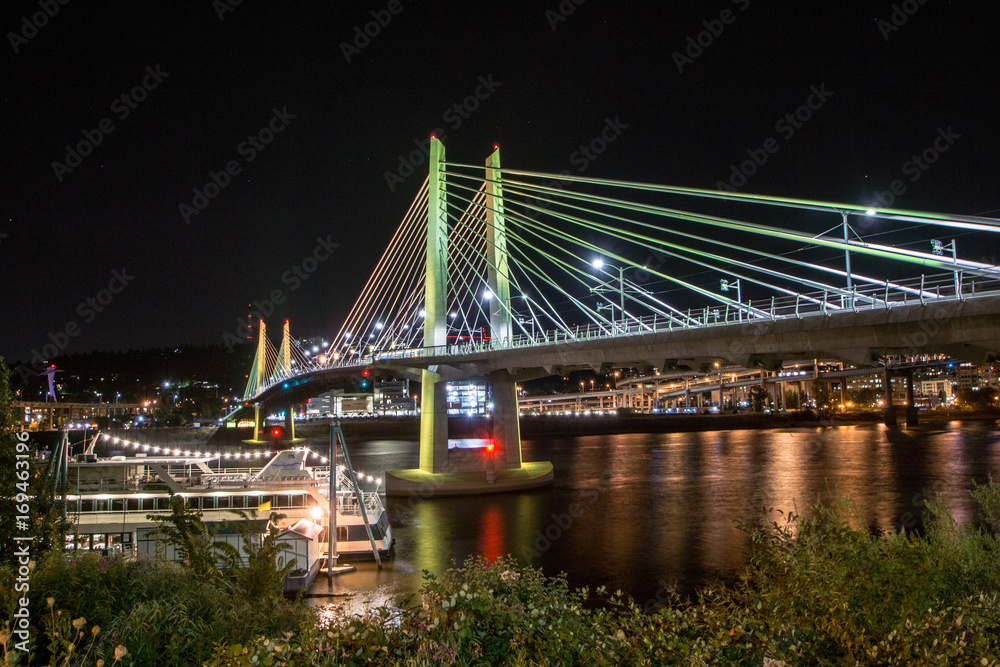 Obraz premium Tilikum Crossing