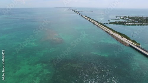 Wallpaper Mural Aerial video of Duck Key in the Florida Keys. Torontodigital.ca