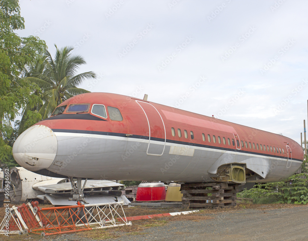 a plane a plane