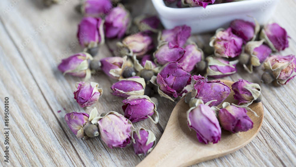 Dried flowers roses(Rosa damascena),mainly used for production of rose oil and pink water and therapies. Dried flowers roses(Rosa damascena),mainly used for production of rose oil and pink water and therapies.