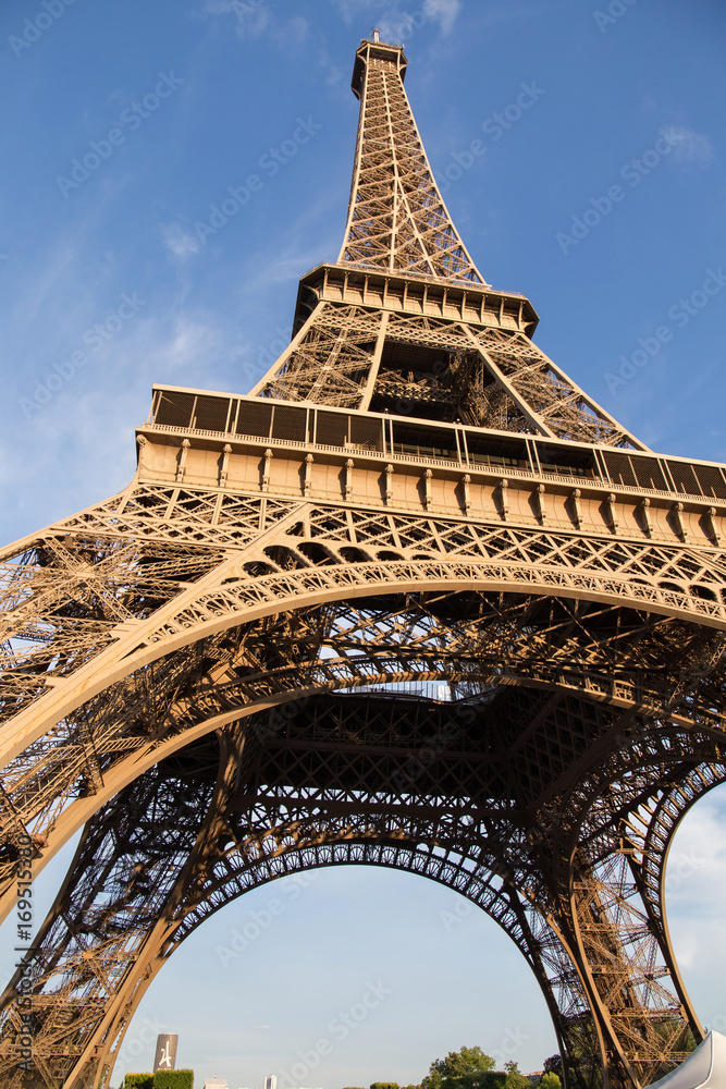 Fotka „View of the Eiffel Tower in Paris. France. The Eiffel Tower was