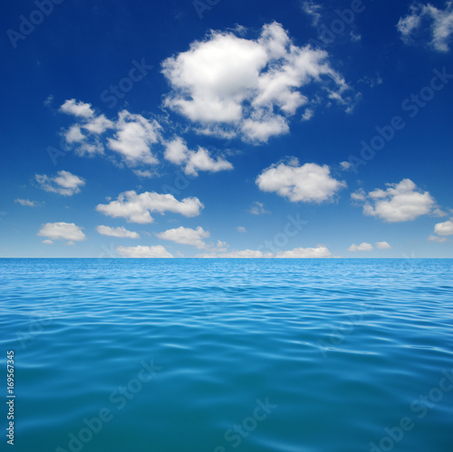 Blue sea water surface © Alekss