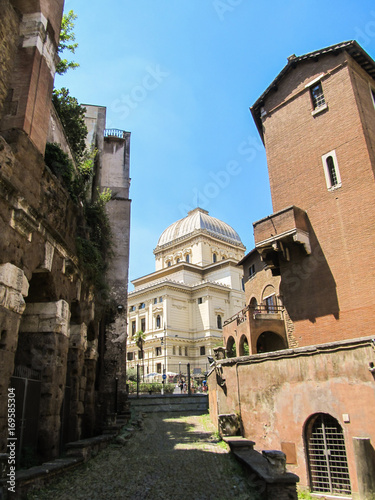 Canvas Print A view of the Jewish Museum in the Jewish Ghetto of Rome, Italy