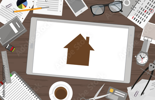 Schreibtisch mit Tablet - Haus wohnen