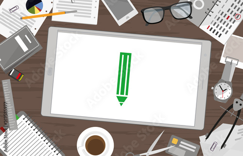 Schreibtisch mit Tablet - Stift