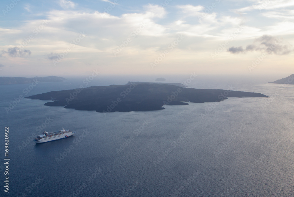 Fototapeta premium Beautiful sea view, Santorini, Greece