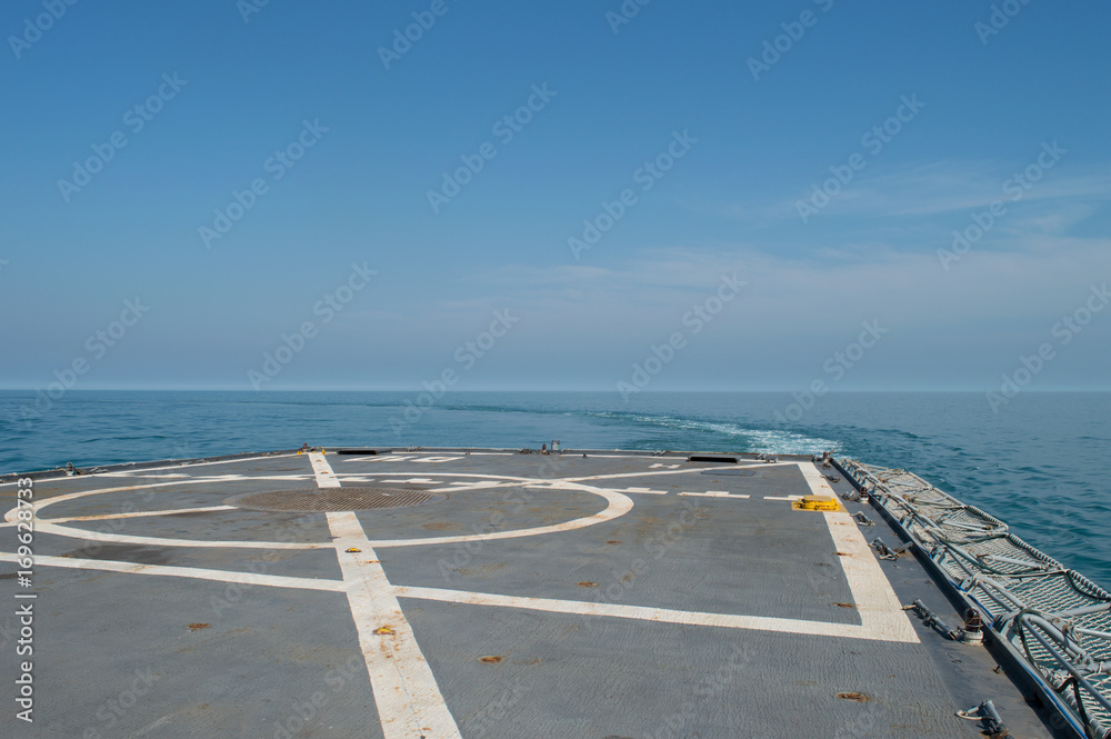 Warship helicopter flight deck
