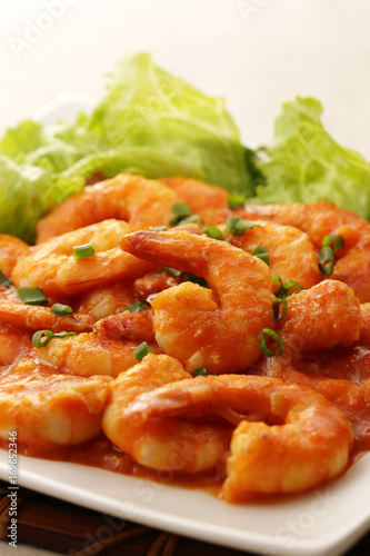 エビチリ　干烧虾仁　Shrimp with Chili Sauce