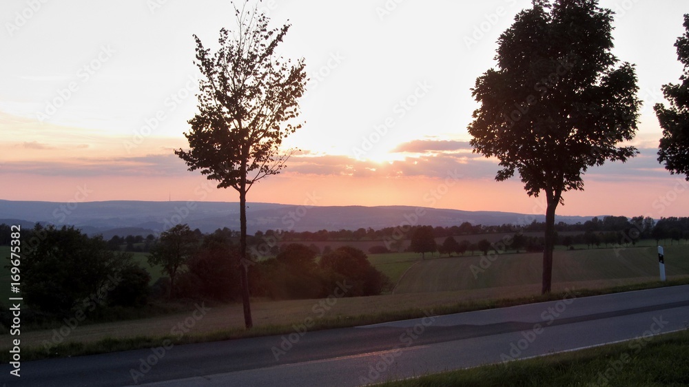 Fototapeta premium sonnenuntergang in großrückerswalde