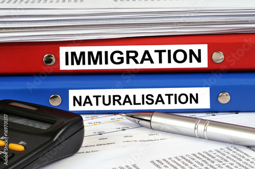 Dossiers immigration et naturalisation 