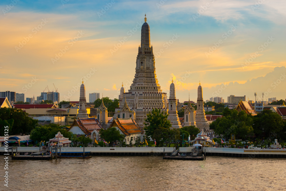 Wat Arun in Bangkok at dusk after finished renovation in August 2017. Wat Arun in Bangkok at dusk after finished renovation in August 2017.