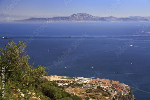 Tableau sur toile Strait of Gibraltar with African mountains on the background (Morocco)