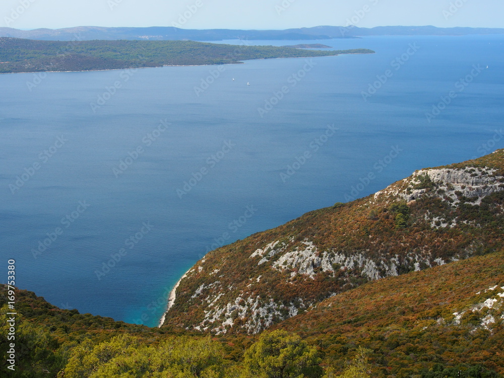 Kroatien: Landschaft auf der Insel Ugljan, Dalmatien
