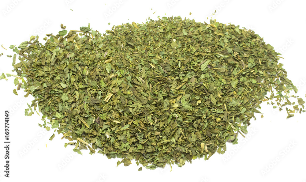 Dried shredded green leaves tea, mint, tobacco Dried shredded green leaves tea, mint, tobacco
