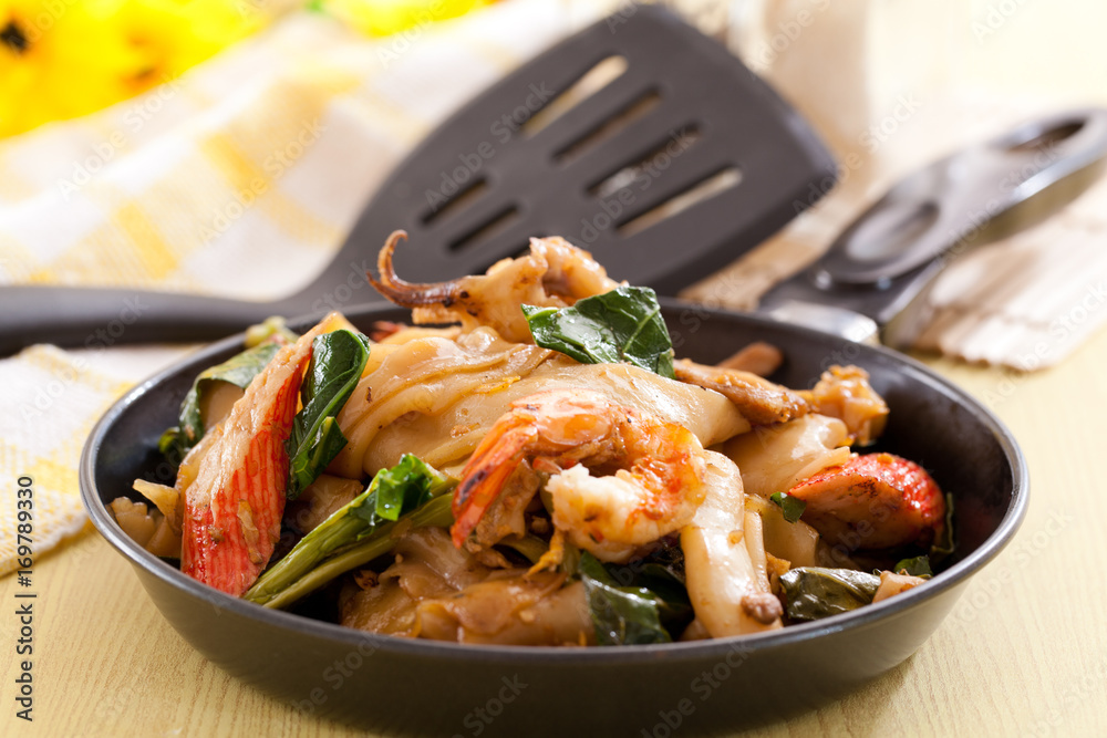 Pad se-ew Pad se-ew