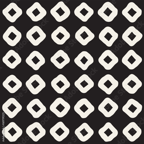 Hand drawn style ethnic seamless pattern. Abstract geometric tiling background in black and white. Vector freehand doodle texture.