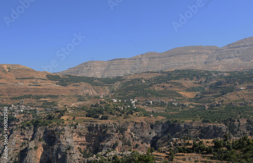 Libanon: Das Qadisha Tal © gmcphotopress