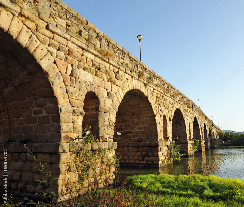 El Puente Romano de Mérida, patrimonio de la Humanidad por la Unesco, España