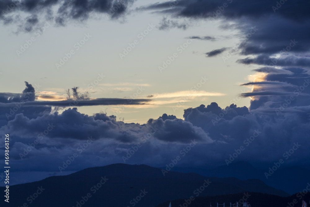 Fototapeta premium Cool Clouds