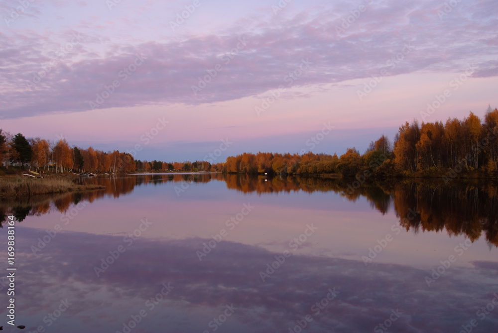 paesaggio nordico laghi Finlandia