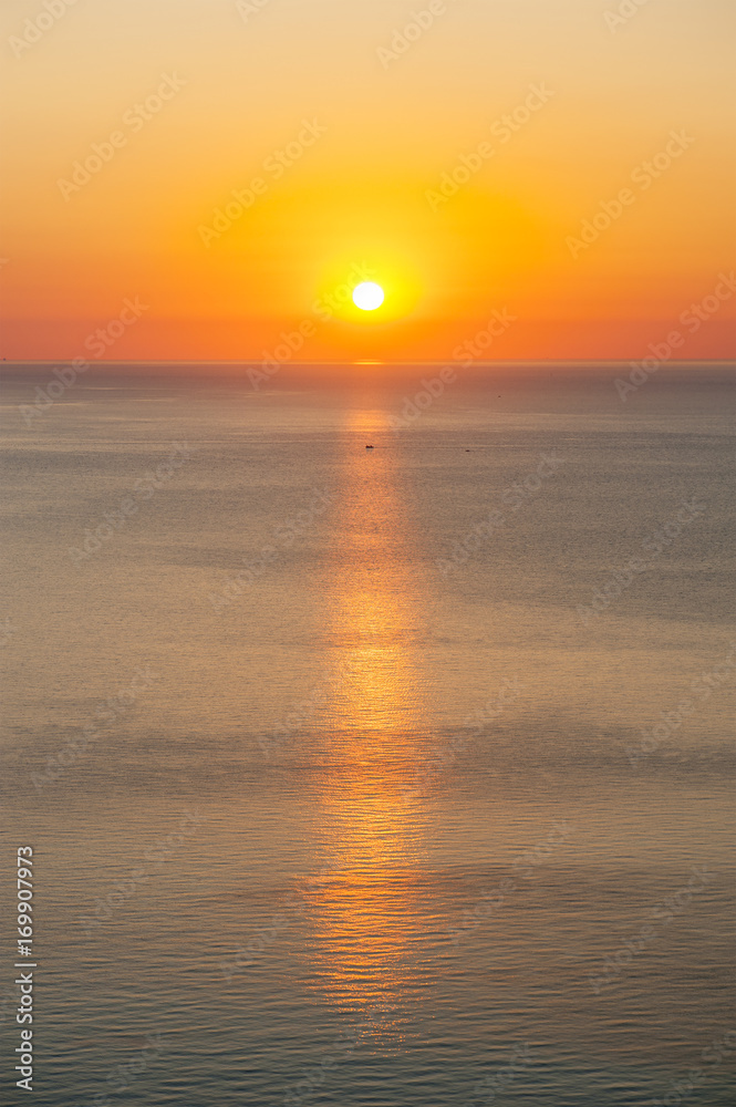 Obraz premium Dawn on the sea
