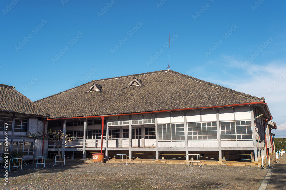 Obraz premium 富岡製糸場・ブリュナ館
