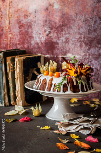 Autumn Harvest Banana Bundt Cake © dolphy_tv
