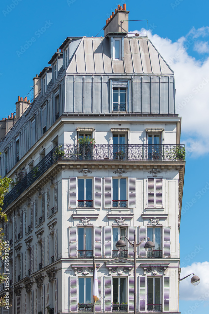 Fototapeta premium Paris, attractive facades in Bastille, with geometry of the windows, charming typical building 