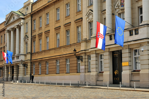 Billede på lærred View of the street in city centre of Zagreb