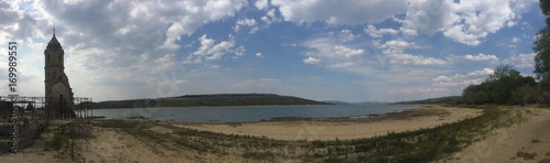 Embalse del Ebro. Las Rozas de Valdearroyo.