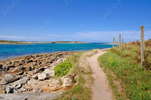 Paysages et sentier côtier sur l'île Grande en Bretagne , Pleumeur-Bodou