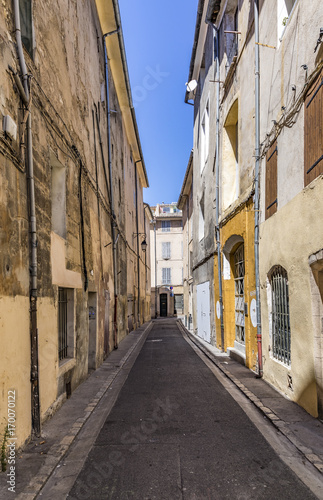 narrow street with old houses in aix © travelview