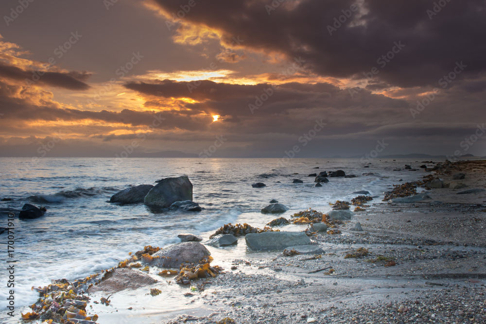 Fototapeta premium Summer Sunset at Barassie Shore