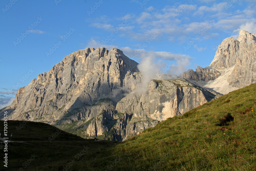 Mulaz e Focobon (Pale di San Martino) dal Passo Costazza