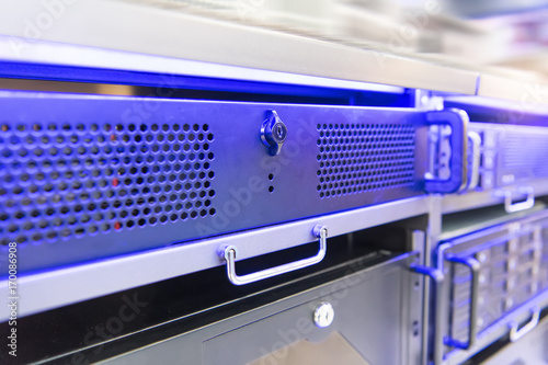 Panel modern servers in the data center vertical