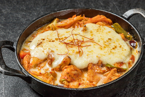 韓国料理タッカルビ　Dak galbi(Korean chicken grilled dish)

