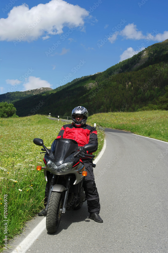 Motorradfahrer am Umbrailpass Motorradfahrer am Umbrailpass