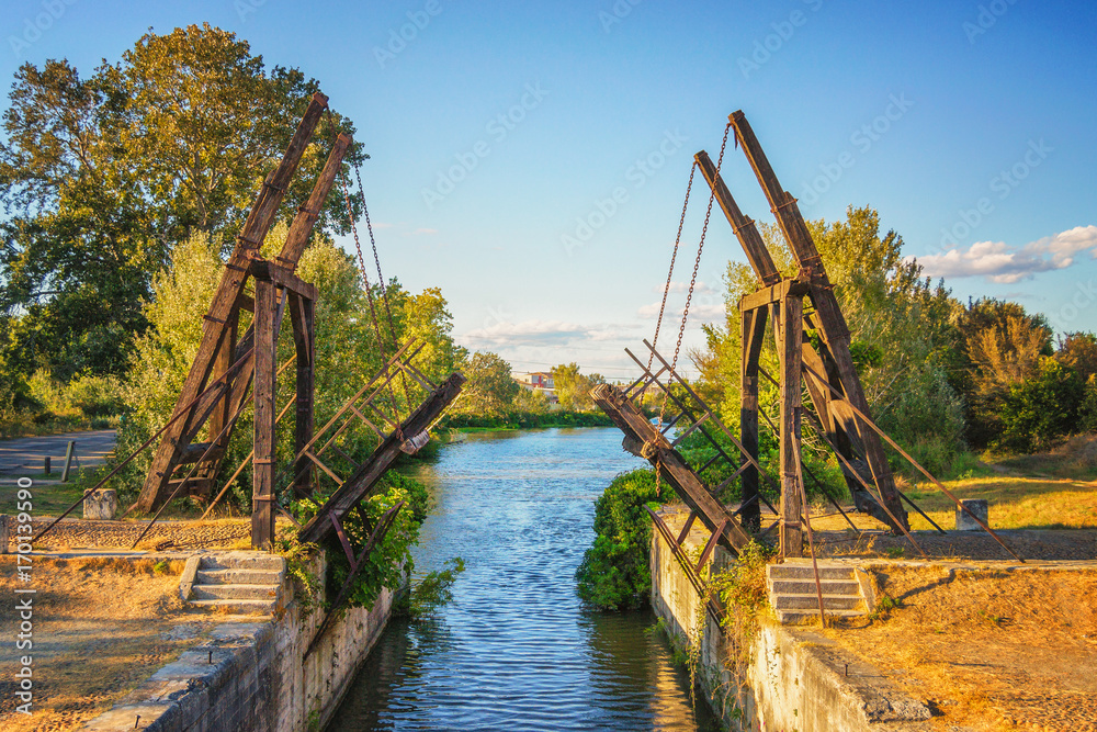 Pont Van-Gogh, Pont de Langlois, Arles - France Pont Van-Gogh, Pont de Langlois, Arles - France