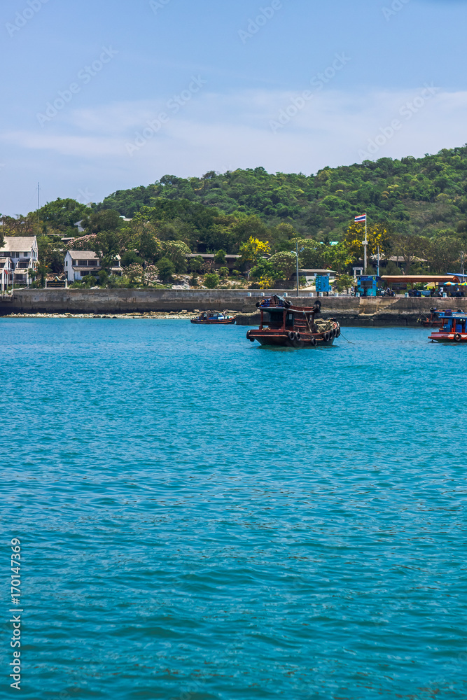 Natural View in Island : Trip to Sichang Island in Thailand