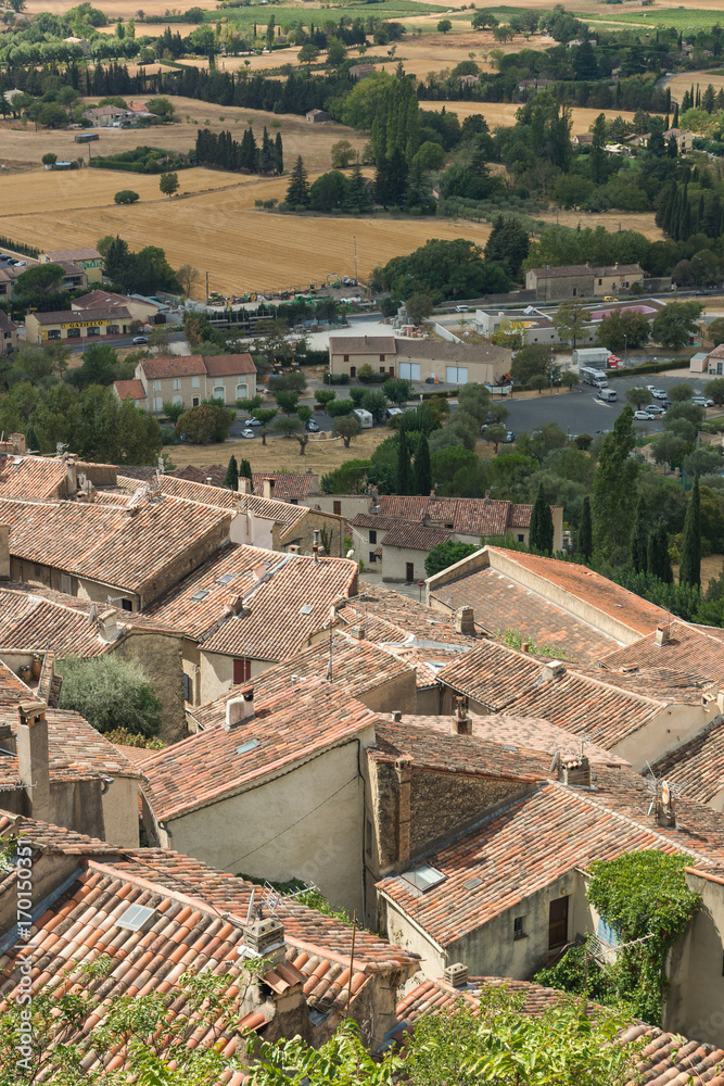 The picturesque view on the tile roofs of the houses of Fayence village in Cote d’Azur, Provence, France