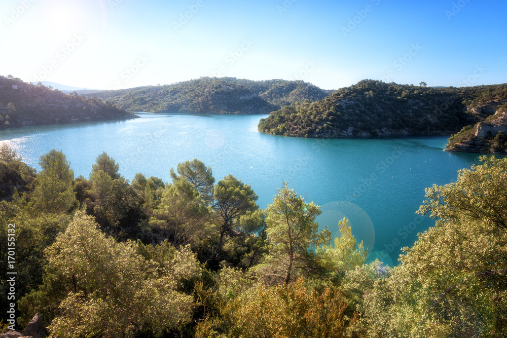 Lake Esparron (lac Esparron de Verdon), one of the five lakes of the Verdon Gorge National Park. Beautiful daytime landscape, popular tourist destination in Provence, Alpes-de-Haute-Provence, France Lake Esparron (lac Esparron de Verdon), one of the five lakes of the Verdon Gorge National Park. Beautiful daytime landscape, popular tourist destination in Provence, Alpes-de-Haute-Provence, France